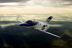 �n�Ǝ҂̖�����������z���_�B���E�̋����{�̃W�F�b�g�@���Ȋ�����B