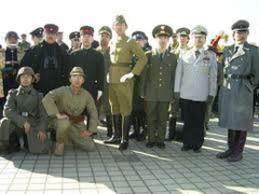 ��RK�Ɨ��}�W�Q�H��̗��j�́A������ŁB