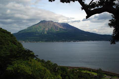 �P�R�D�T�D�P�P�q�j�������u����u���O�̗͂�������˂��v�����J���܂��B